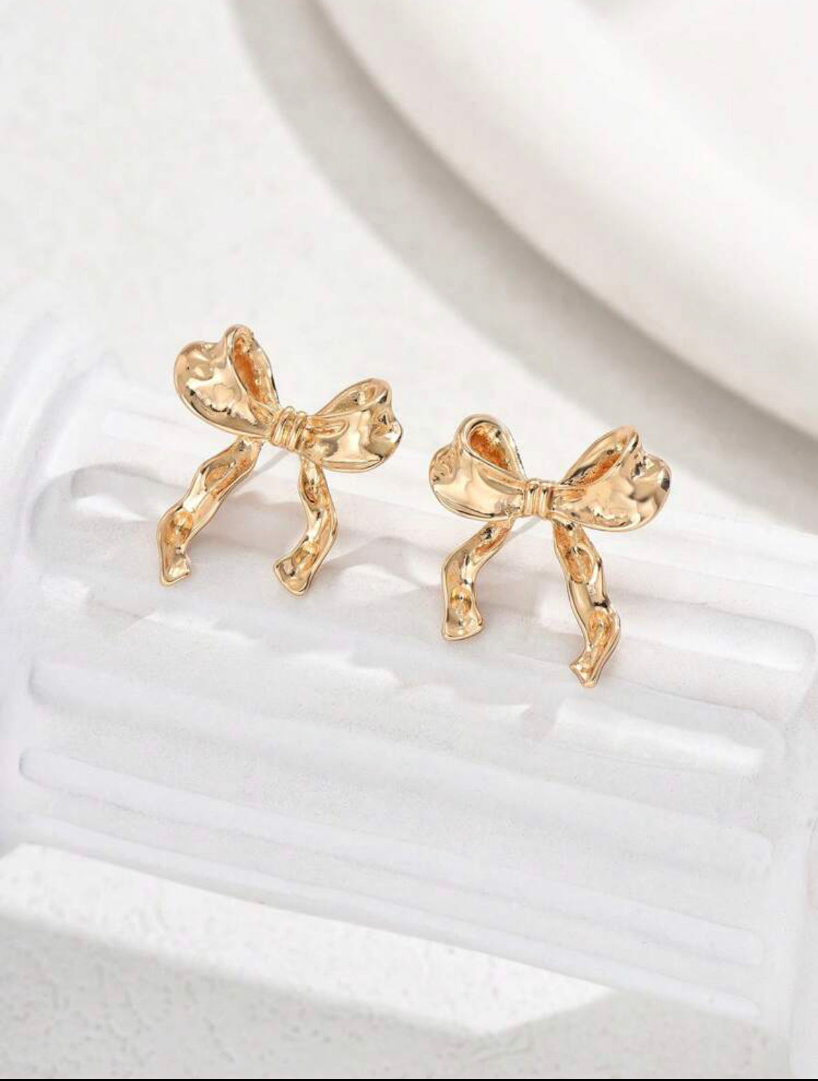 Elise Bow Earrings